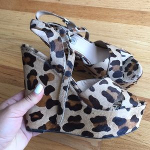Steve Madden leopard calf hair platforms size 8